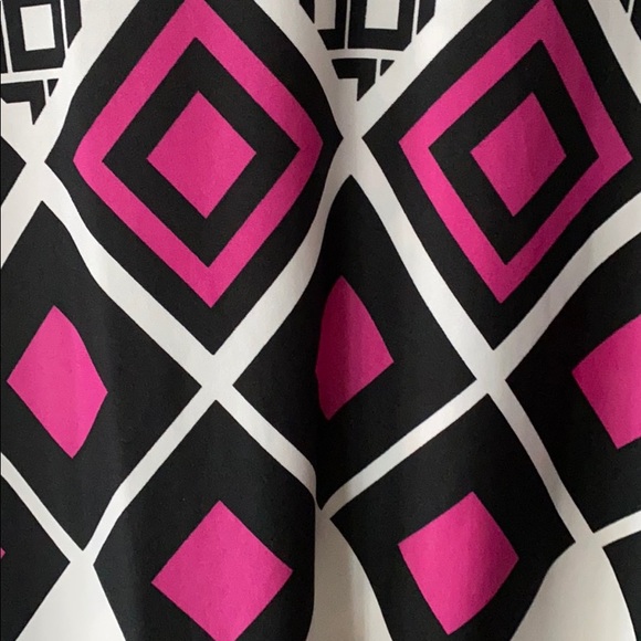 Print Top - Picture 2 of 2